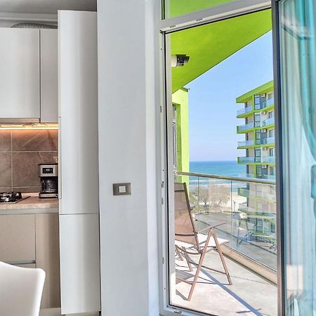Sea Love Apt Spa N Pools Beach Resort Năvodari Exterior foto